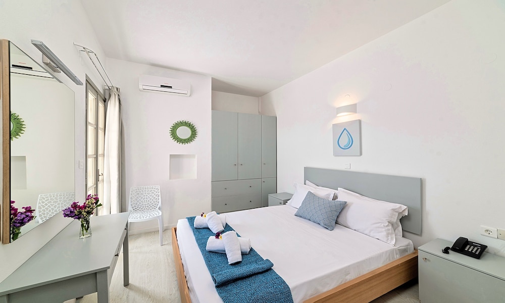 Elounda Garden Suites Heated Pool — Elounda — photo 5