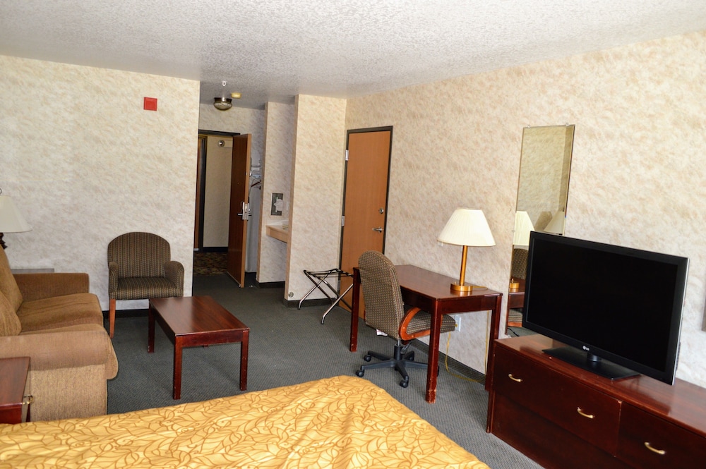 Colfax Inn - photo 10