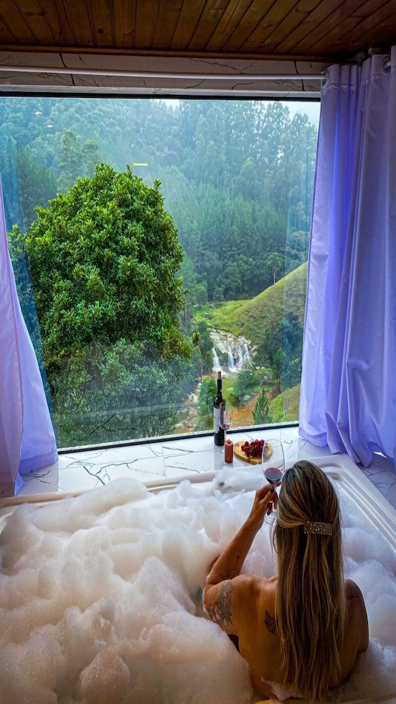 Pousada Dona Teresinha — hotel in Formiga