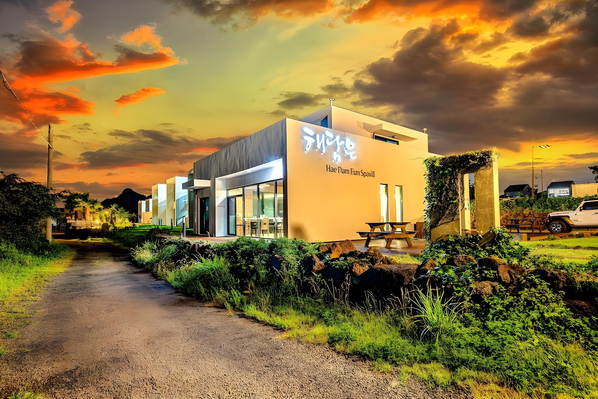 Hae Dam Eun Spavill in Seogwipo, South Korea