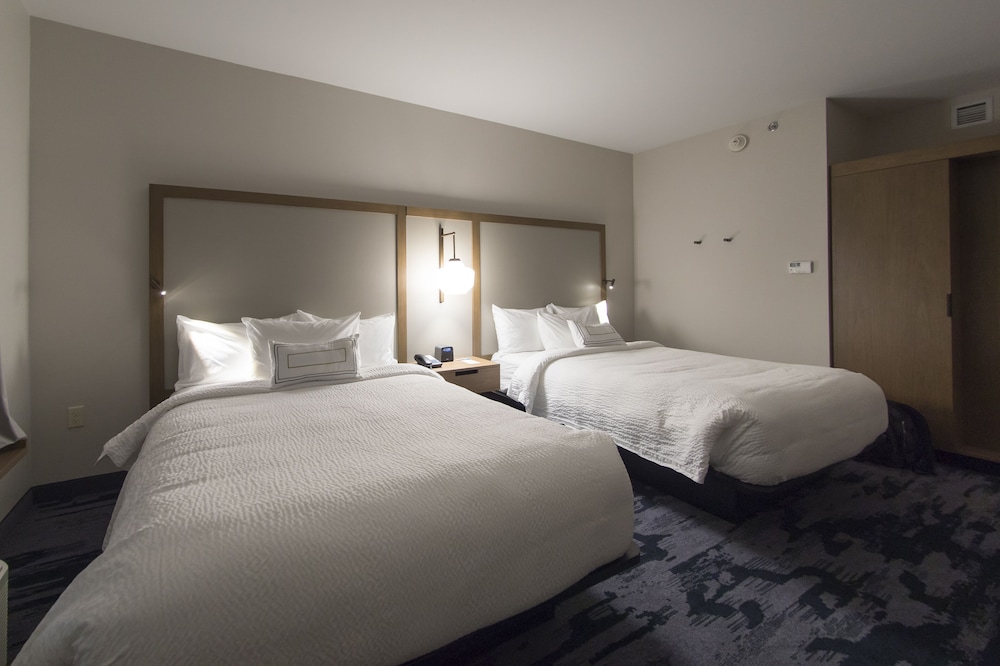 Fairfield Inn & Suites by Marriott Philadelphia Valley Forge Great Valley - photo 8
