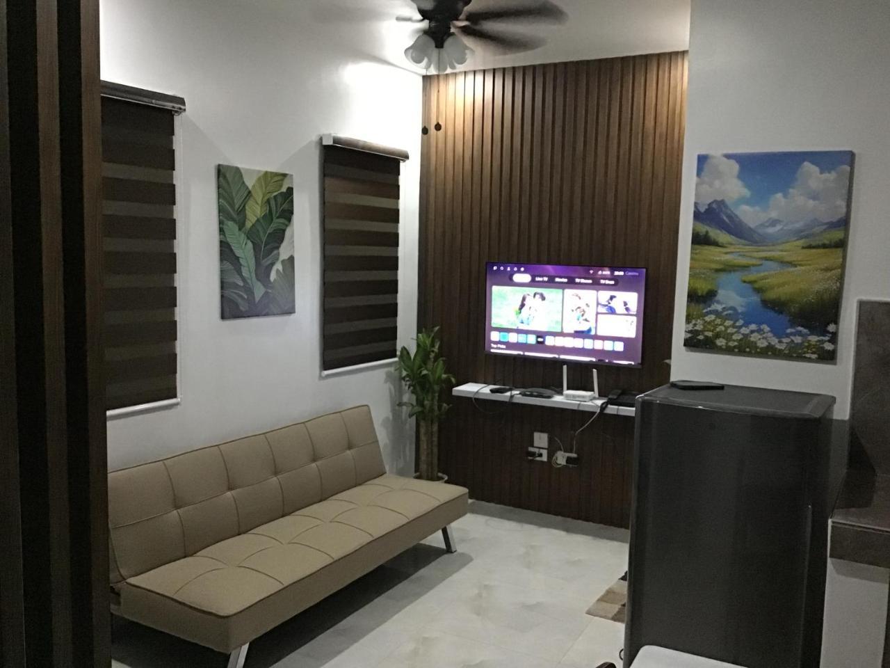 Agateahs Place - carbon neutral hotel in Unknown City
