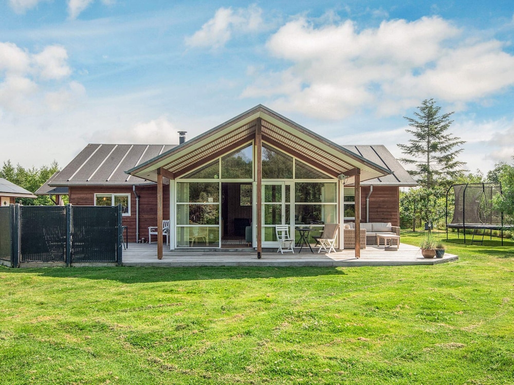 8 person holiday home in Glesborg — 4-Star Luxury Hotel in Ryomgard, Denmark