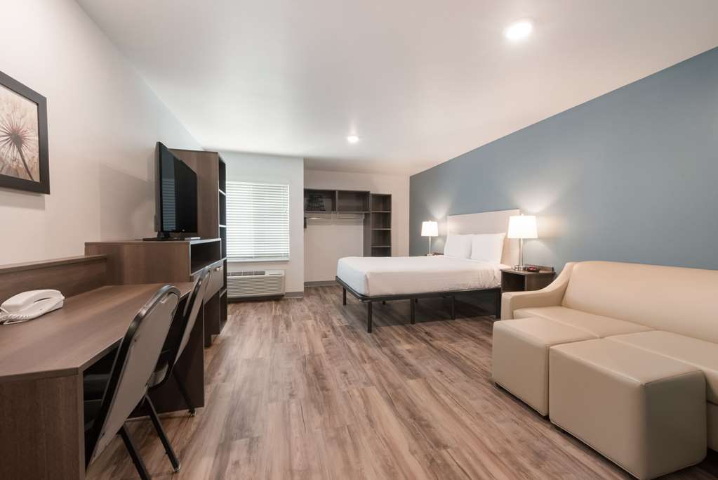 Woodspring Suites Philadelphia Northeast - photo 16