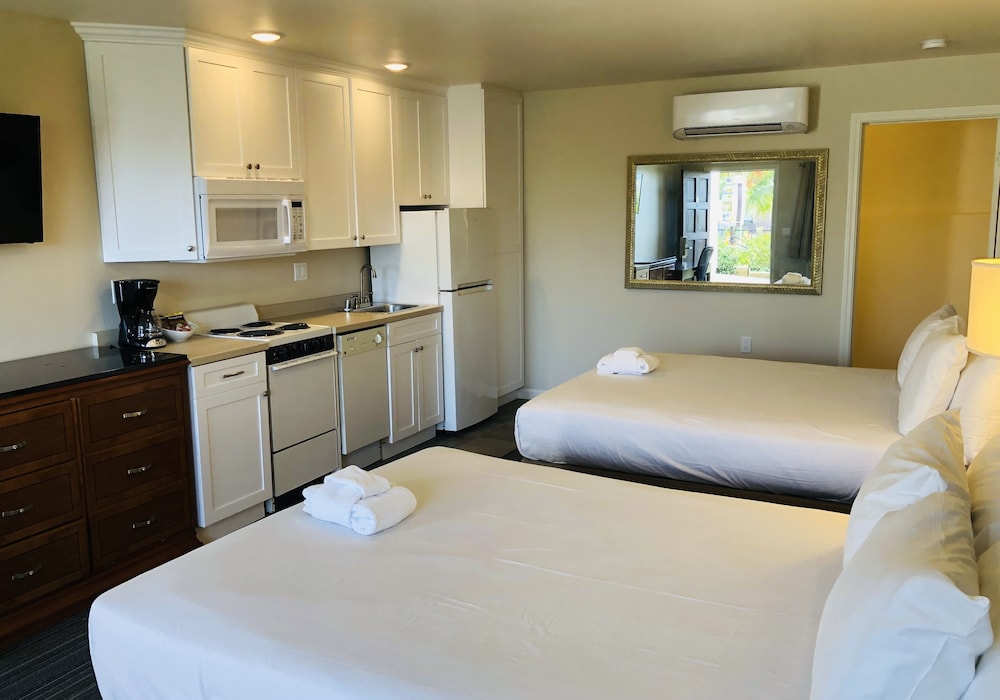 Moonlight Beach Motel - photo 9