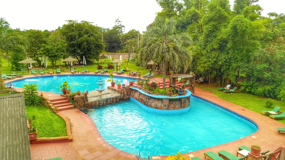Hotel Carmen — hotel in Puerto Iguazu