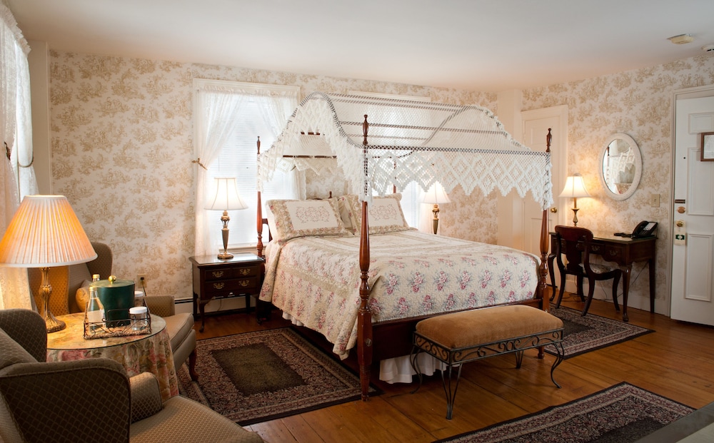 The Quechee Inn at Marshland Farm - photo 3