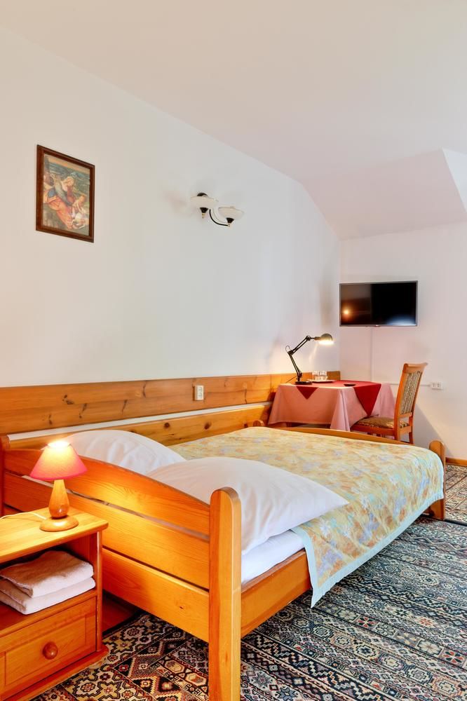 Zajazd Ustronie - last minute hotel in Warsaw