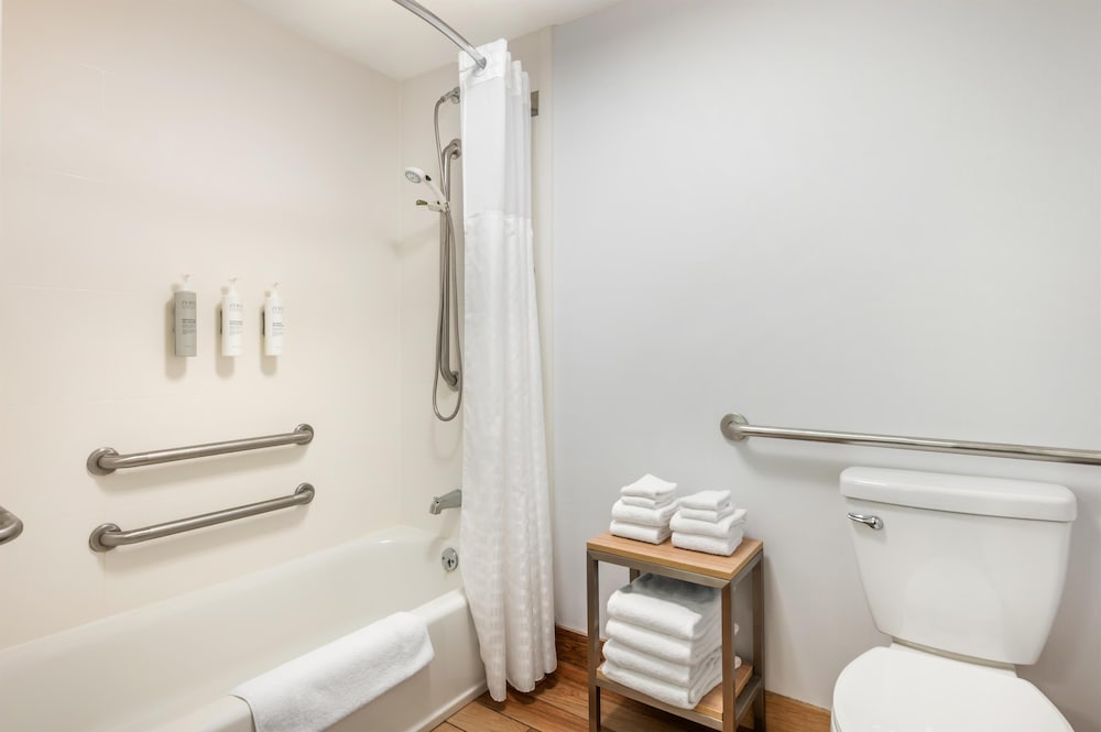 Hilton Garden Inn Wisconsin Dells - photo 98