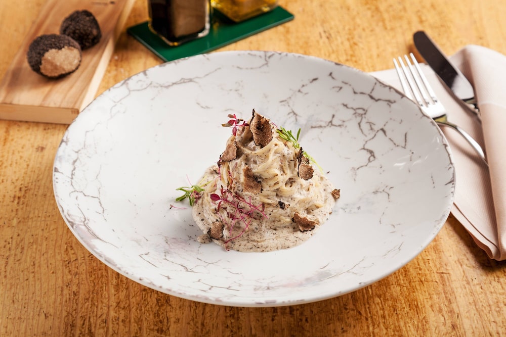 מזון ומשקאות