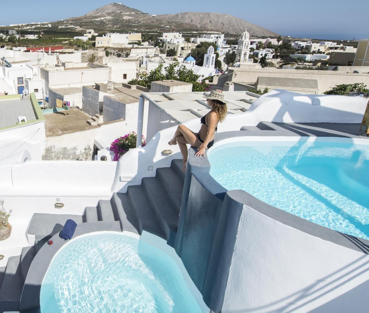 Simantiri Private Villa — 4-Star Luxury Hotel in Megalochori, Greece