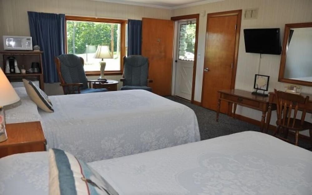 Towne Lyne Motel - photo 16