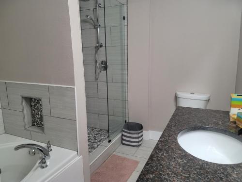 Great large home 8 min from Downtown — Pensacola — photo 3