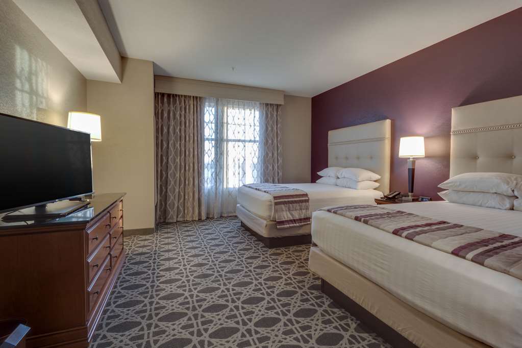 Drury Inn & Suites Las Cruces - photo 14