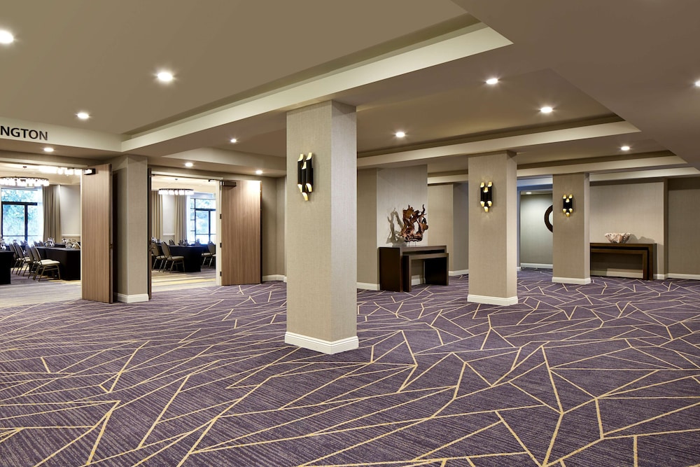 Hilton San Diego Mission Valley - photo 42