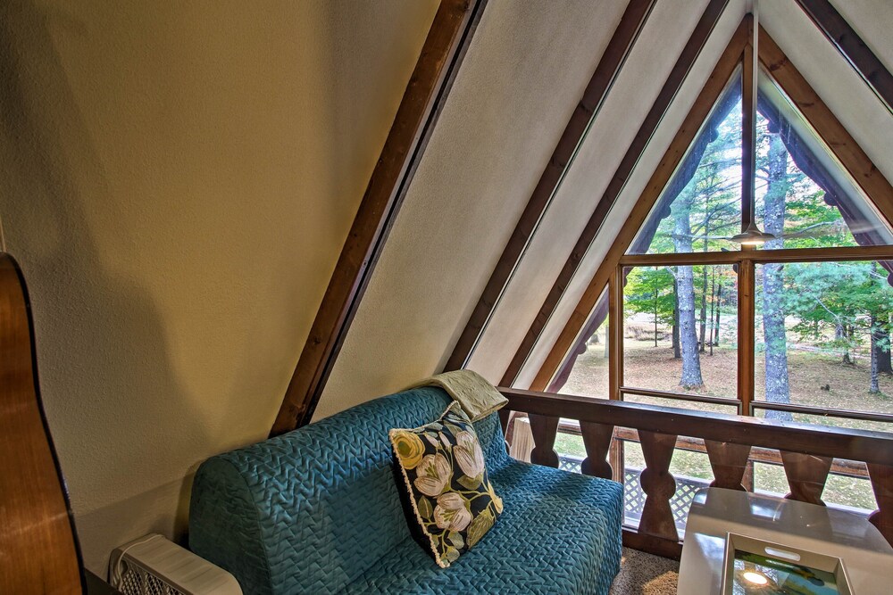 Ski Chalet on Saco Less Than 2 Mi To Attitash Resort - photo 8