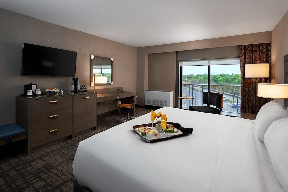 Crowne Plaza Providence Warwick Airport by IHG - photo 10
