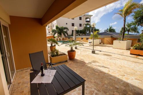 Seaside Apartment Pelican — 4-Star Luxury Hotel in Kralendijk, Bonaire, Sint Eustatius and Saba