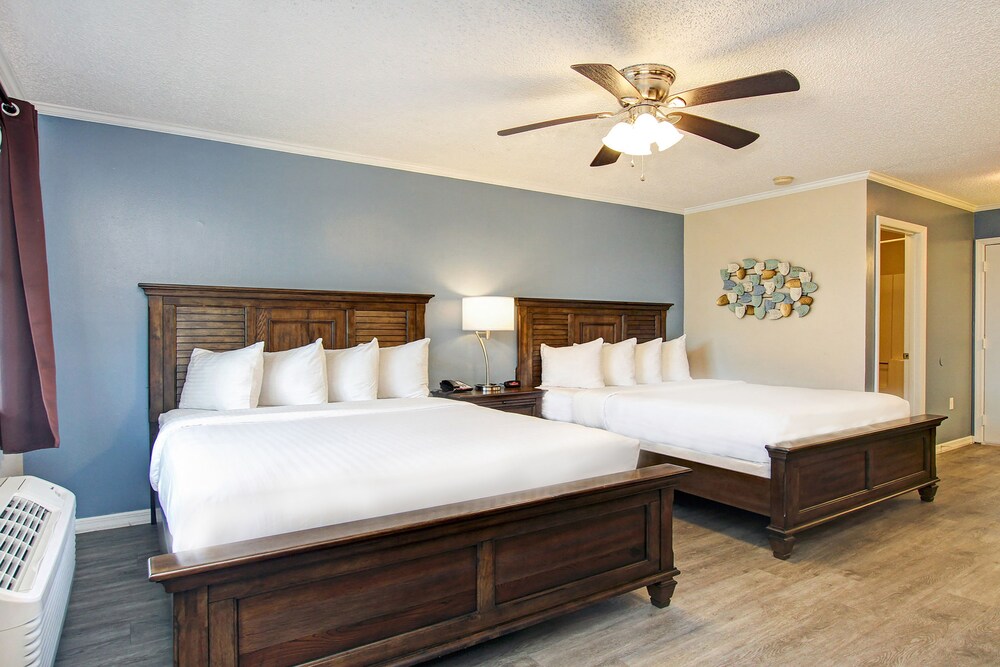 The Palmer Inn & Tennis Club - photo 11