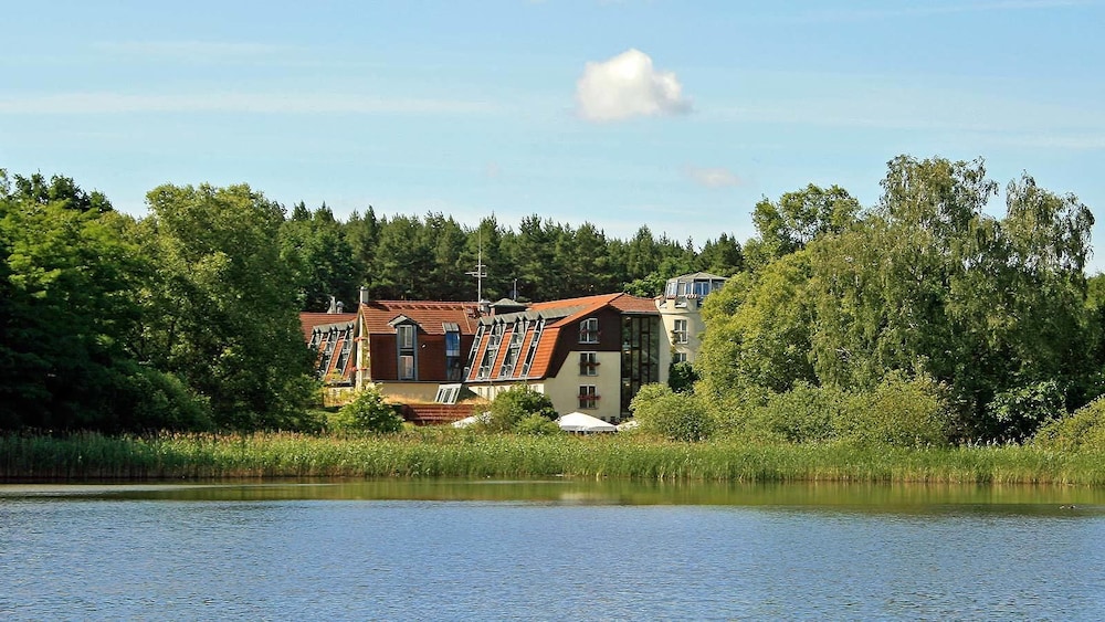 Hotel & SPA Sommerfeld Adults Only — 4-Star Luxury Hotel in Kremmen, Germany