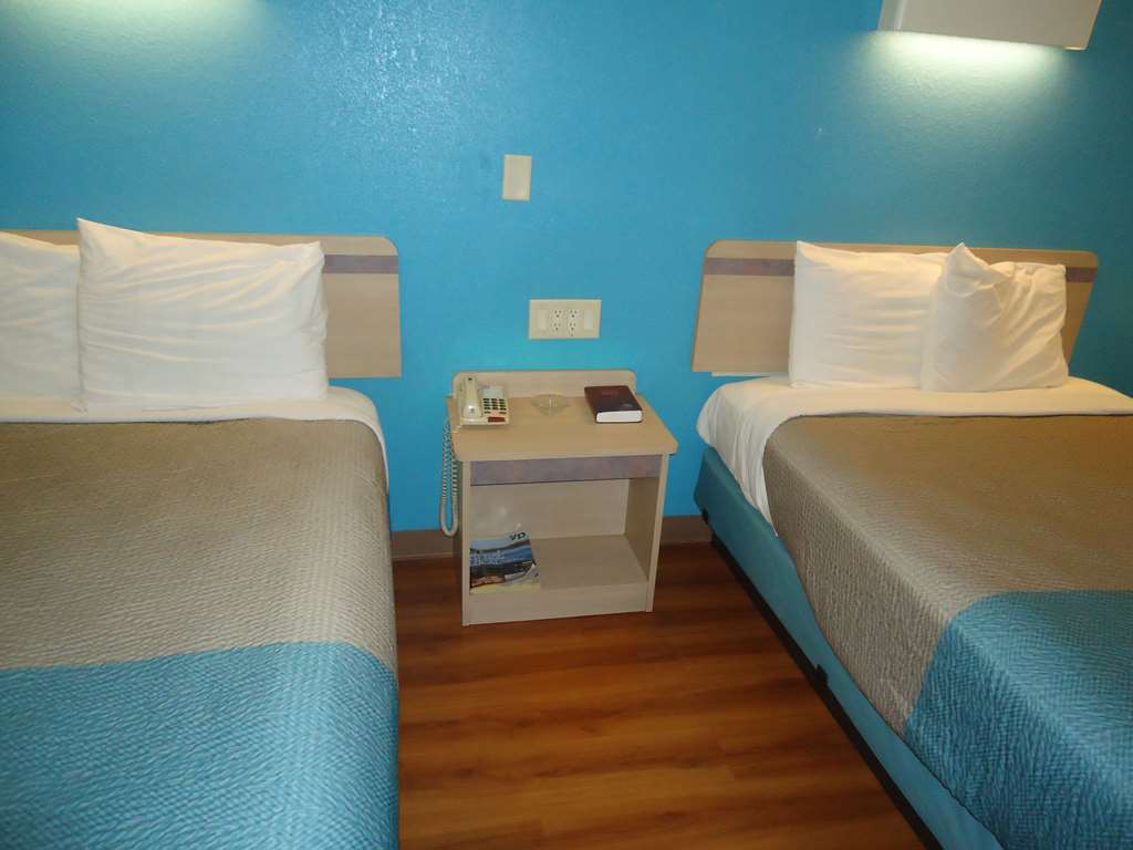 Motel 6 Columbus MS - photo 10