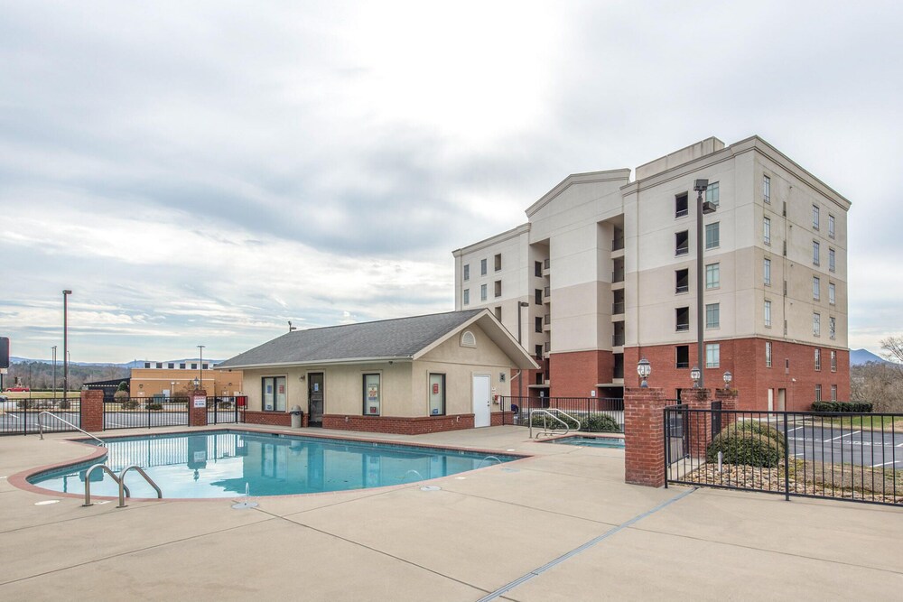 River Crossing Resort - photo 11