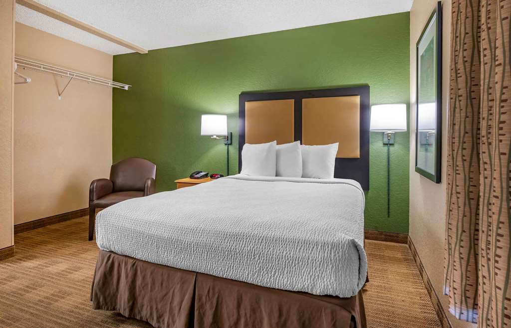Extended Stay America Suites Orlando Altamonte Springs - photo 13