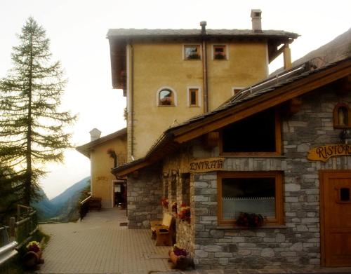 Locanda Lac Place Moulin — hotel in Bionaz
