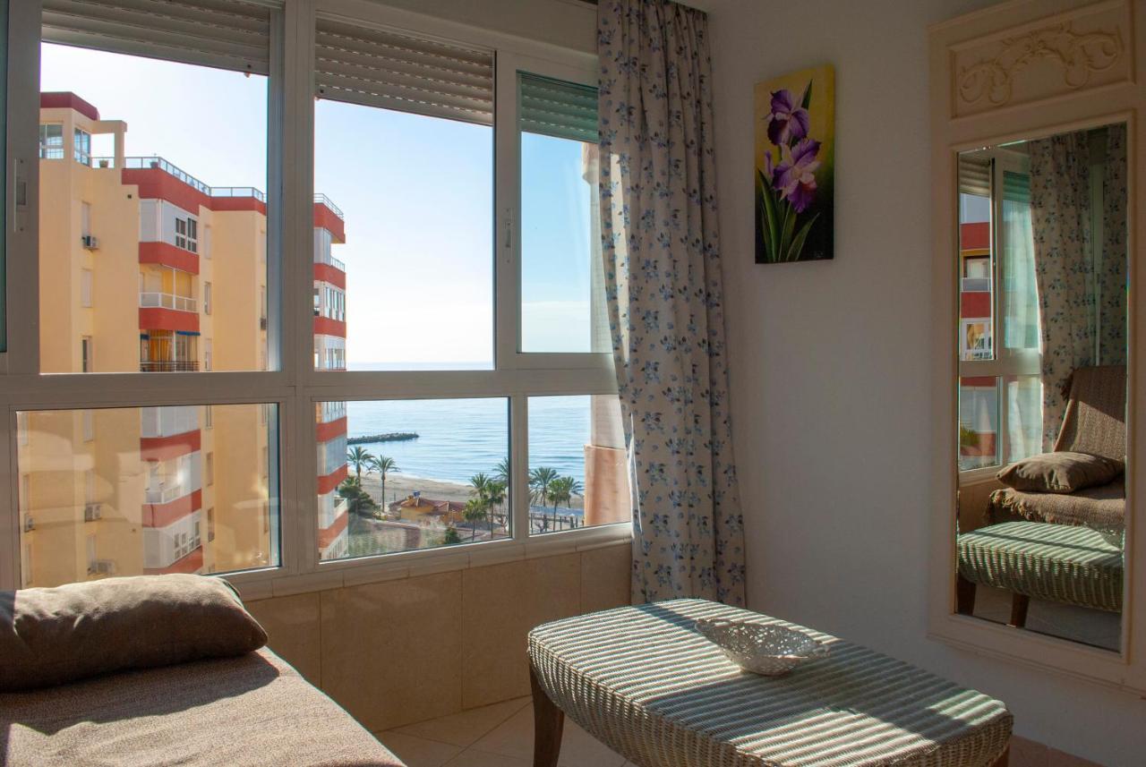 Apartamento Frente Al Mar — 4-Star Luxury Hotel in Malaga, Spain
