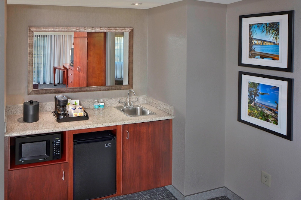 Courtyard By Marriott Stuart - photo 10