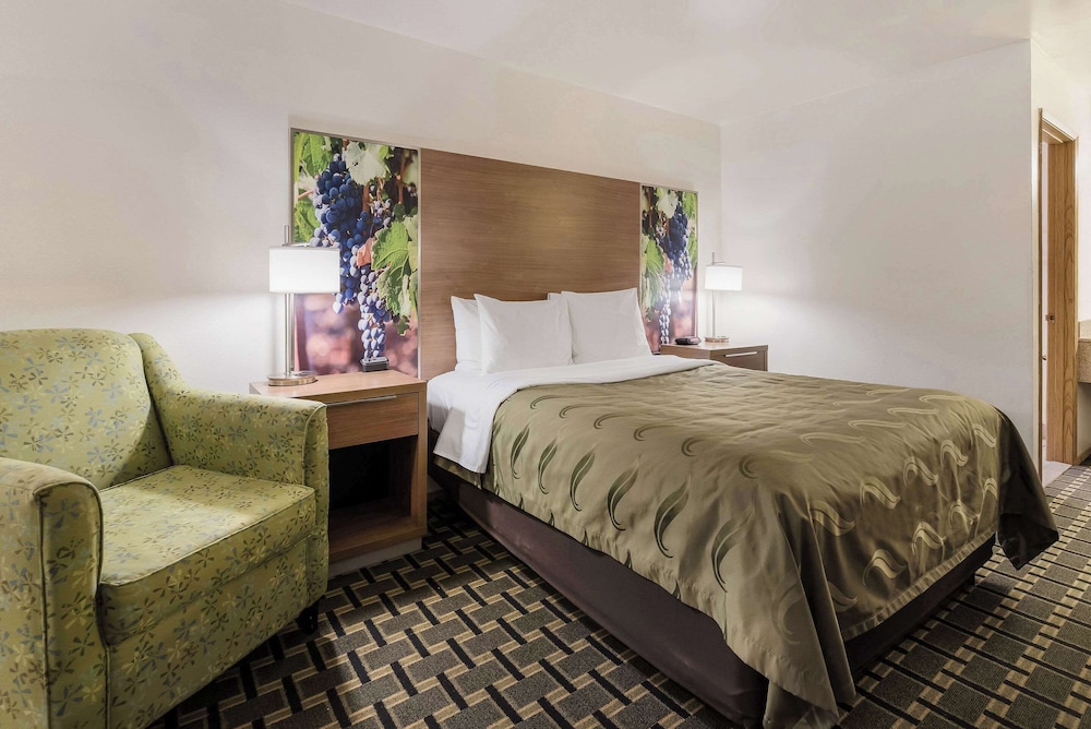 Quality Inn Near Fort Hunter Liggett - photo 23