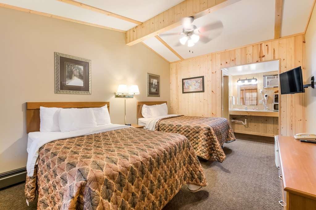 Econo Lodge Rice Lake - photo 13