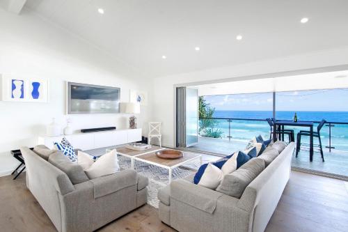 Ocean Panorama With Private Pool — Noosa Heads