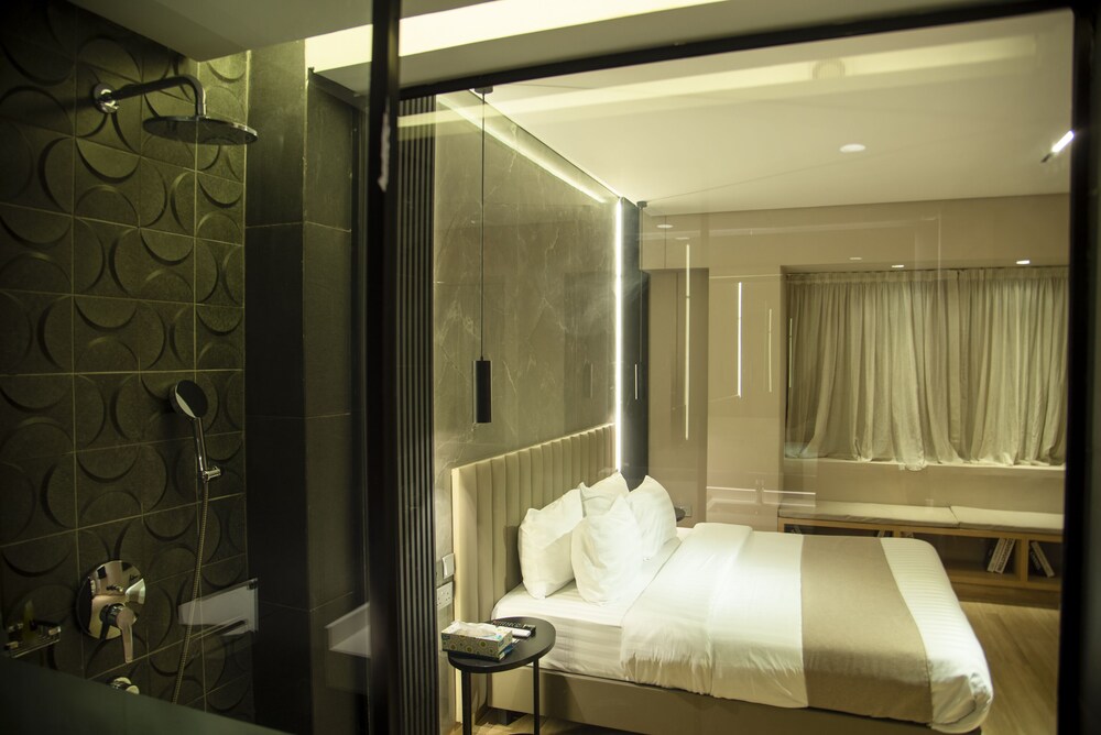 Vertigo Hotel — Lagos — photo 3