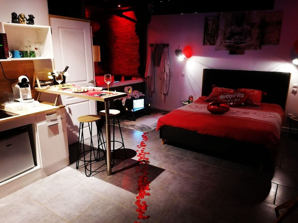Belle est la nuit — Lievin — photo 4