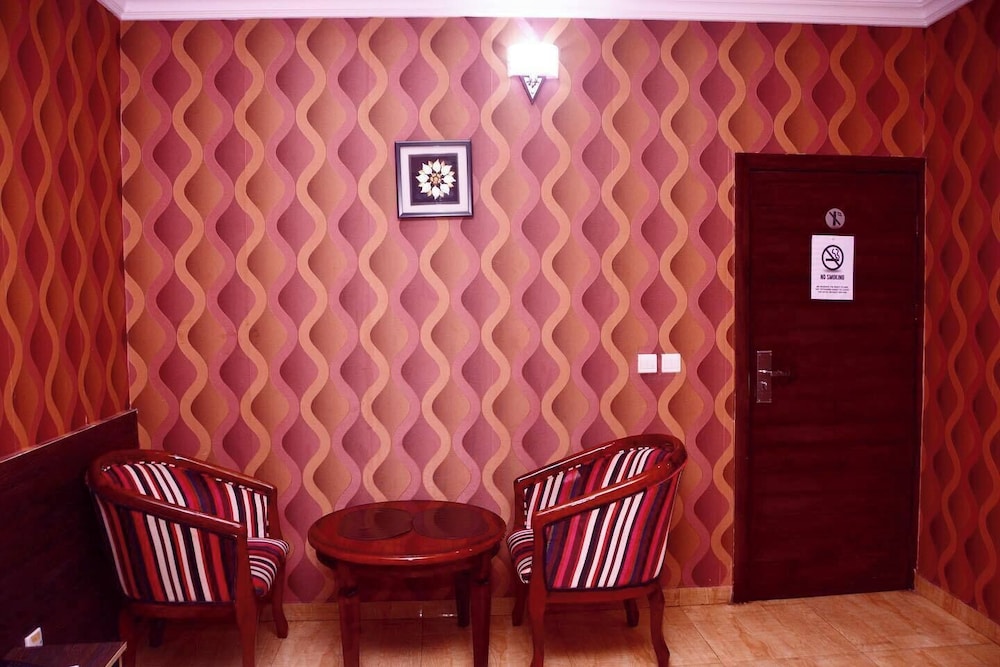 Fawzy Hotel — Ibadan — photo 4