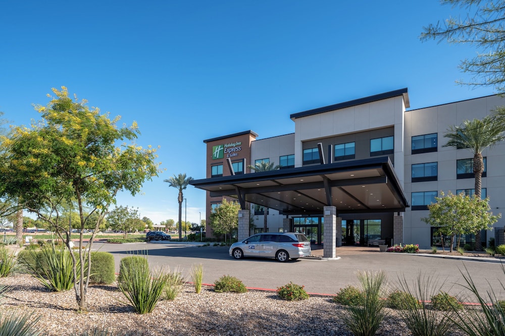 Holiday Inn Express & Suites Gilbert Mesa Gateway Airport by IHG - photo 65