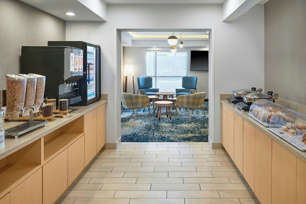 TownePlace Suites by Marriott Detroit Troy - photo 41