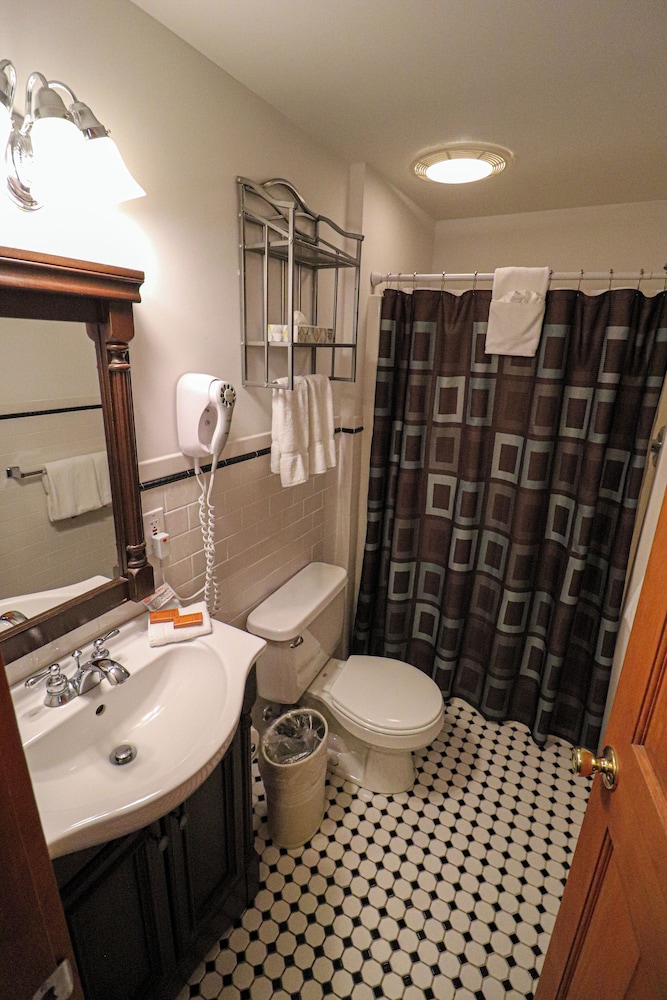 Stroudsmoor Country Inn - photo 50