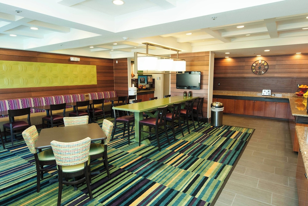 Fairfield Inn by Marriott St. George - photo 45