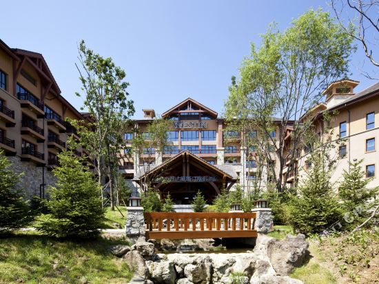 The Westin Changbaishan Resort — 5-Star Luxury Hotel in Baishan, People's Republic of China