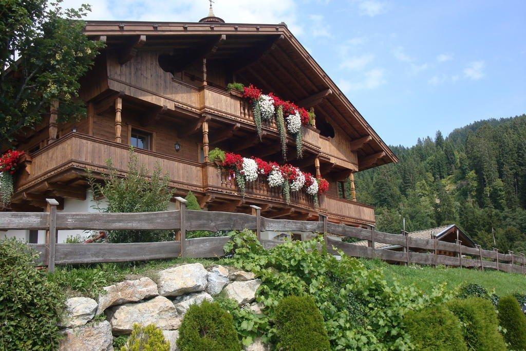 Appartement Oberschernthann — 4-Star Luxury Hotel in Hopfgarten Im Brixental, Austria