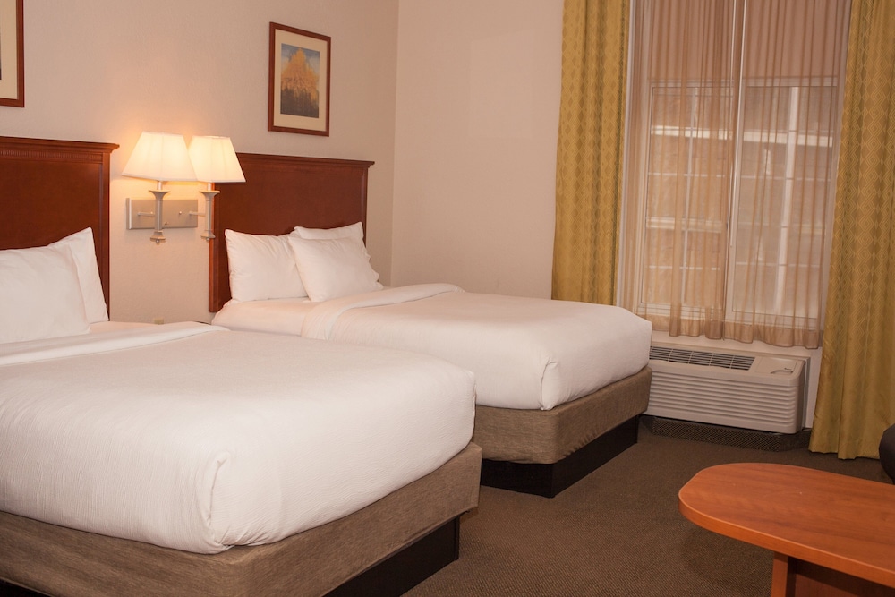 Candlewood Suites Logan by IHG - photo 7
