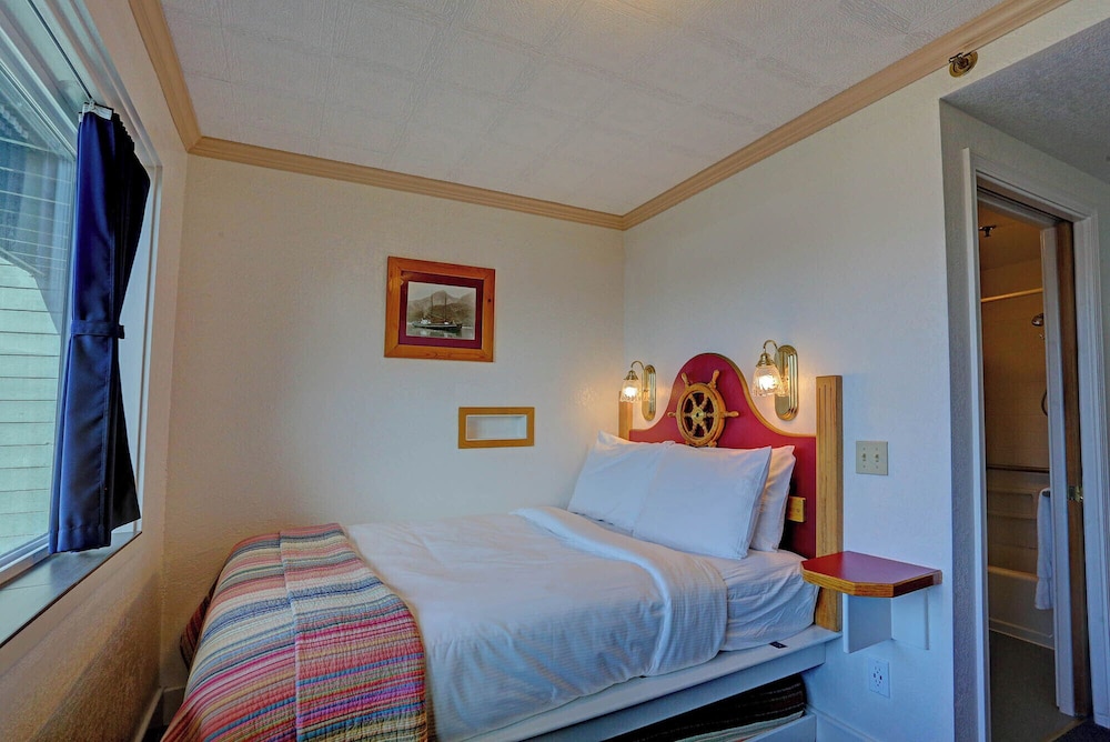Land's End Resort - photo 82
