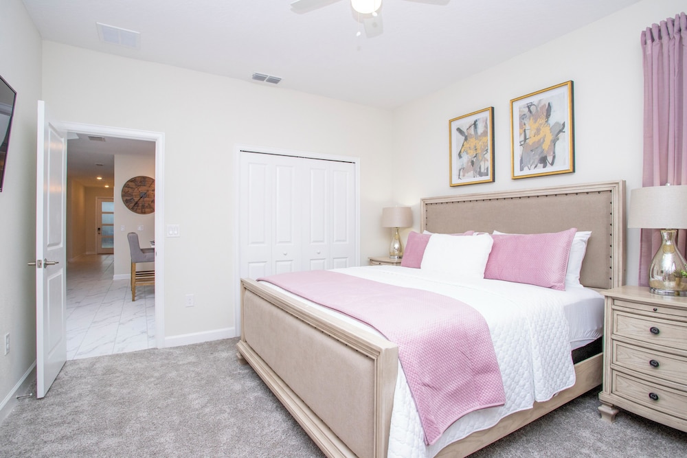 Gorgeous 5 Bd Home Close to Disney Storey Lake Resort 2734 - photo 21