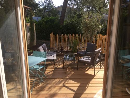 Deux Pieces Ou Studio Plage Sud a 200m — hotel in Lacanau