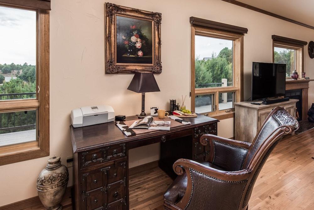 Mountain Views by Jackson Mountain Rentals — 4-Star Luxury Hotel in Pigeon Forge, United States