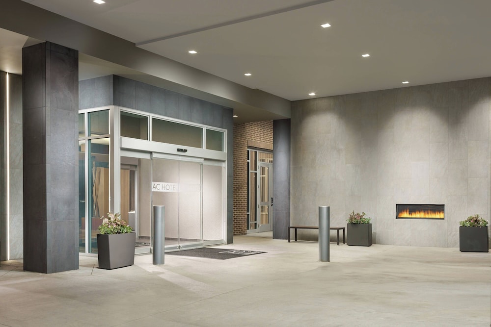 AC Hotel by Marriott Chapel Hill Downtown - photo 33