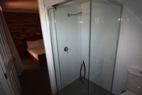 Spectacular Location and Views 3 Bedrooms Private Rooftop Spa — 4-Star Luxury Hotel in Mooloolaba, Australia