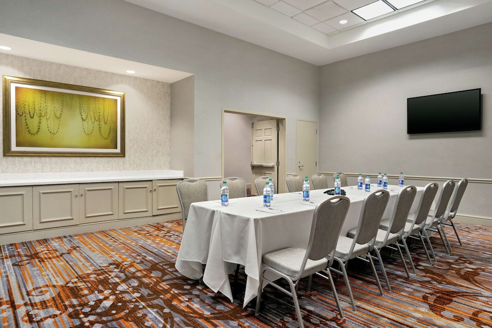 Hilton Garden Inn New Orleans Convention Center - photo 58